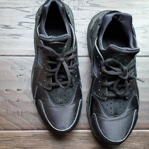 Women's Nike Huarache